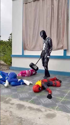 Superman Trapped in Venom’s Dark Illusion