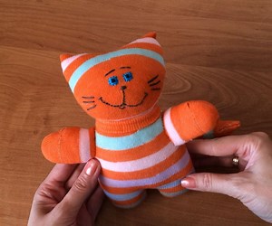 Sock Cat DIY. Handmade Gift for Kids