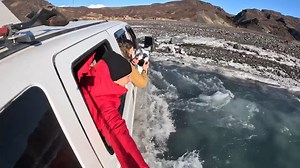 Living the van life in Iceland’s stunning landscapes