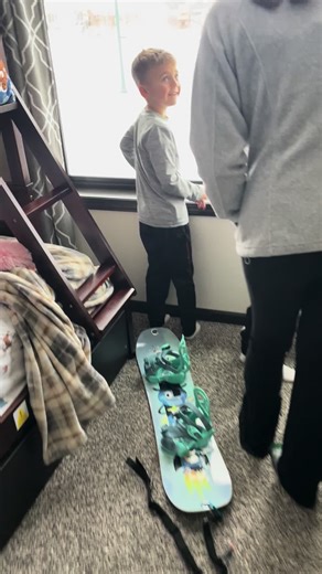 When the grinch comes to town😂 #christmas#grinch#fyp | Grinch