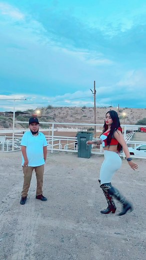 562K views · 17K reactions | #NOTENGOLOSDERECHOSDEAUTORDELAMUSICADEFONDO #NoTengoLosDerechosDeAutor #seguidores #fieles | Ruby Guzman | Facebook