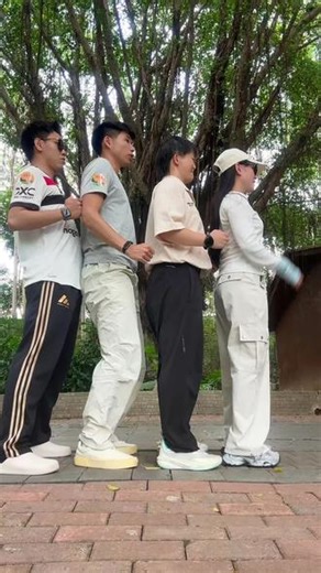 我的工资很曼妙 我的智商很搞笑 我的灵魂在出窍 我的作息很糟糕 我上班上的想上吊@Marcolc @阿倩今天吃了吗 @YXG #物以类聚 #户外搭子