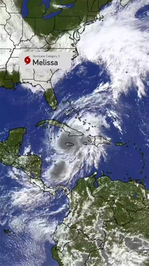 🌀 Hurricane Melissa makes landfall in eastern Cuba 🇨🇺 Now a Category 3, Melissa remains extremely dangerous after devastating Jamaica as a Cat 5 with winds of 185 mph (295 km/h), one of the strongest Atlantic landfalls ever recorded. 📍 Wed, 3:10 a.m. EDT (07:10 UTC) Near Santiago de Cuba 💨 Winds: 195 km/h (120 mph) ➡️ Moving NE at 17 km/h (10 mph) toward the Bahamas and Bermuda ⚠️ Impacts 🇨🇺 Eastern Cuba: 250–500 mm (up to 600 mm) rain, catastrophic flooding, landslides & destructive wind