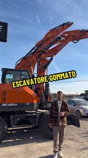 Escavatore gommato Develon appena arrivato, vieni a scoprire il Dx100w! 😍🪏 #develon #dx100w #escavatoregommato #girosagoma #centromacchinetrattori