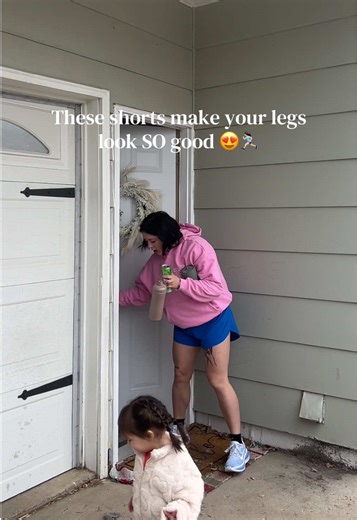 The best split shorts for running! Super cute, they stay put, & the best part? AFFORDABLE! #runningshorts #splitrunningshorts #runningoutfit #running #runnermom