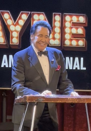 Wayne Newton: Up Close and Personal at 83