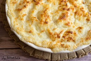 2.2K views | Keto Mashed Cauliflower with Cream Cheese >>> https://joyfilledeats.com/cauliflower-mashers/ This is the best mashed potato sub I have tried. No one will complain when my Keto Mashed Cauliflower with Cream Cheese and Asiago takes that starchy side’s place. | Joy Filled Eats - Keto, Low Carb, & THM Recipes | Facebook