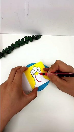 Create This Eye-Catching Shocked Chicken Painting in Minutes#diy #shorts