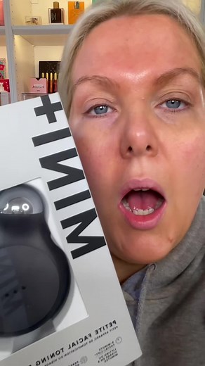 Non-Surgical Facelift: NuFace Microcurrent Device Review