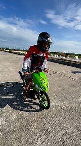 128K views · 1.8K reactions | Testing muna mga papi aylab #GilleHelmet #BomX #EwaTuned #TeamBugok #Gracing #PodsCity #uldogworks #BossR #Row1 #Jaycobonboard | Jaycob Pascual | Facebook