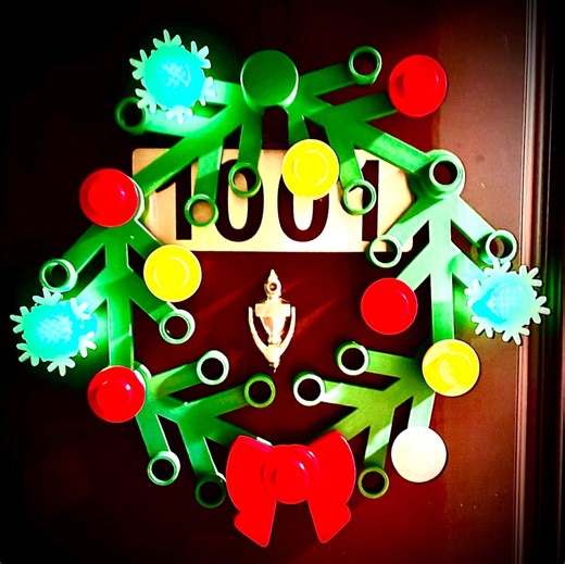 Custom 3D Printed Light-up LEGO Style Wreath • LED Snowflakes in Red, Green, or White - Etsy