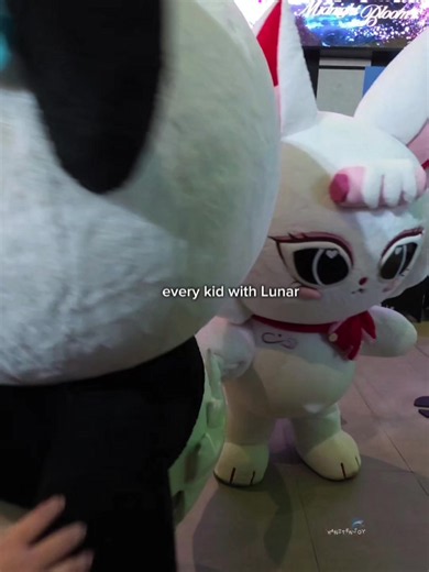 Lunar is the naughty one 🤣 #BBFanFest2026D1 #LUNAR #MUVMUV #ANY #JEWEL