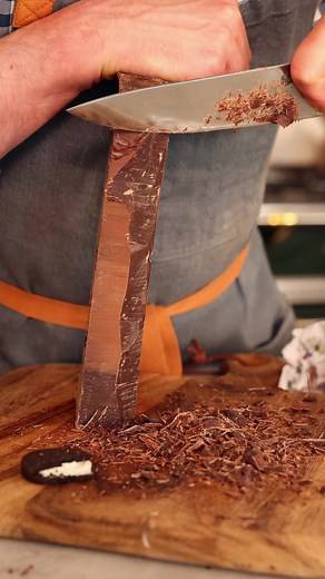 2.9M views · 78K reactions | This decadent Turtle Cheesecake Recipe is a creamy, crunchy chocolate caramel dream. Studded with pecans on an Oreo crust, this rich brown sugar cheesecake is layer upon layer of deliciousness. Recipe on the blog #preppykitchen #baker #recipevideo #cake #cheesecake | Preppy Kitchen | Facebook