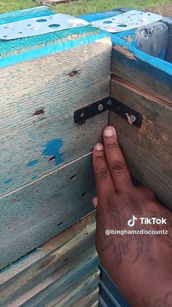 building a pool out of pallets part 1 #DIY SWIMMING POOL #DIY Project #Pool out of pallets