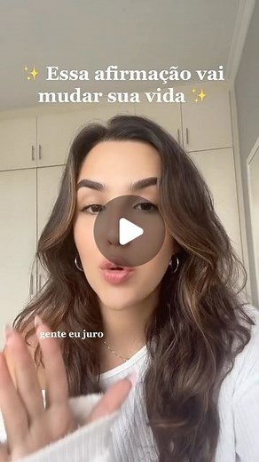 Fernanda Silveira on Instagram: "universo, me mostre o quão maravilhosa a vida pode ser ✨🫶🏻 #leidaatração #leidaatracao #osegredo"
