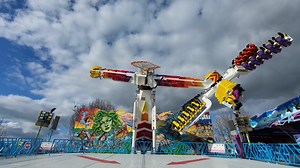 190K views · 4.7K reactions | Top Scan Poseidons Rache is definitely one of the best Top Scan's I've ever been on!  I've ridden this a few times now, and even on my first ever ride in Lille, where I was a solo rider, it still gave an awesome ride!  You can check it out at the Foire aux manèges d'Arras - Artois en fêtes until Sunday 23rd  | Diary of a RollerCoaster Girl | Facebook