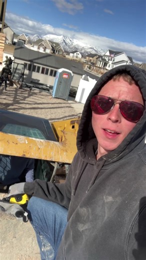 Best crew in Utah! Follow along to see the process and final project! #Apex #ApexStructures #polebarn #barn #bluecollar #utah