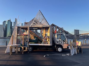 14 Foot Box Truck Modded Out as a Diorama and Traveling Stage #ArtTuesday