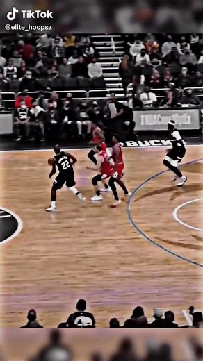 Grayson Allen HARD foul on Caruso 🤬⚠️ (could’ve ended his career) #nba #basketball #alexcaruso #graysonallen #chicagobulls #milwaukeebucks #flagrantfoul #ejected #hoops #bball #ballislife #viral #fypシ #xyzbca