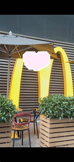 McDonald’s ASMR always hits 🍔🍟 Crispy fries, juicy bites, perfect eating sounds… turn the volume UP 👂✨ @McDonald’s #ASMR #Mukbang #Shorts #McDonalds #FastFoodASMR