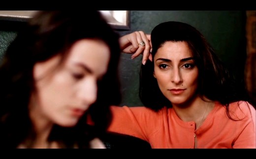 【伊心伊意】重温数十遍，发现自己站错了攻受。|电影《埃伦娜》