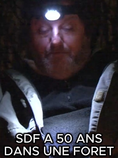 SDF a 50 ans: Il vit dans une tente en pleine forêt #france #sdf #pauvrete #argent #hiver Chaque année en France, plus de 300 000 personnes sont sans domicile, dont des milliers vivent en forêt ou dans des campements précaires. Personne n’est à l’abri d’une rupture, d’une perte d’emploi ou d’un accident de vie. Si vous ou un proche êtes en difficulté, vous pouvez contacter : • le 115 (numéro d’urgence gratuit) • Samu Social • Fondation Abbé Pierre • Secours catholique Ne restez pas seul. Demande
