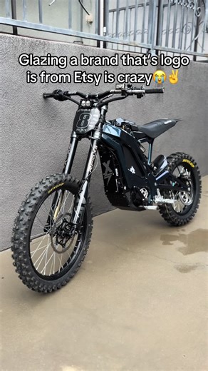 Unique Glazing Techniques for Custom Brand Logos