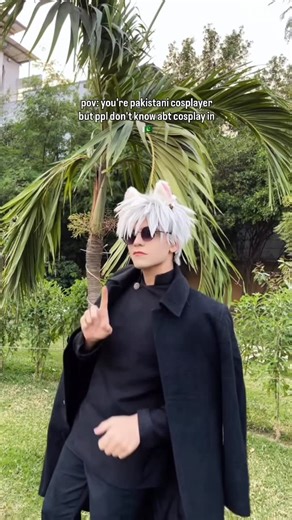 Roomi Here on Instagram: "meaw meaw😫 #roomiarmy #toji #gojo #gojosatoru #gojosatoruedit #gojousatoru #gojocosplay #cosplay #viral #reelsinstagram #reels #reels #explore #explorepage Did u watched my Full gojo cosplay video on youtube👉🏻Roomi here"