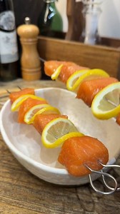Grilled Salmon Kabobs With Creamy Yogurt Sauce https://sofiaafoodie.com/recipe.php?id=24 #sofiaafoodie #recipe #barbacoa #salmon #kabob | Sofiaa Foodie