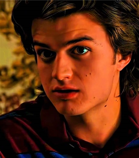Steve Harrington's Best Moments from Season 1