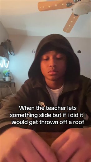 Getting targeted for no reason bru#relatable #funny #schoollife #funny #trending