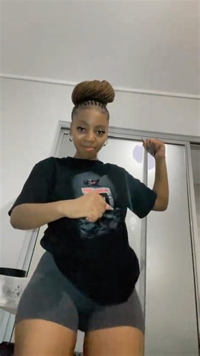 Dance challenge 💃#africangood #gqom #dance @andy_mphazima