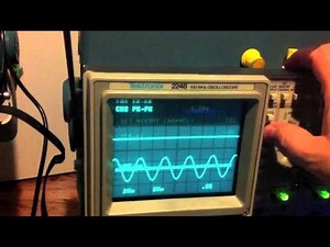 Using a Tektronix 2246