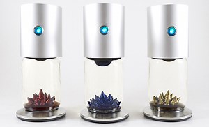 Ferroflow, An Art Display That Creates Amazing Visuals Using Ferrofluid and Magnetic Fields