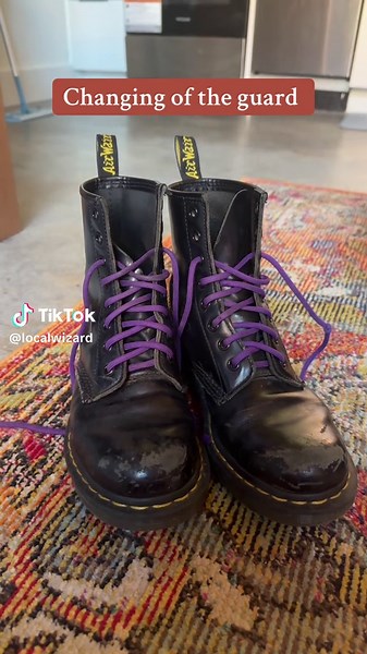 Transform Your Jewelry into Unique Boot Trinkets