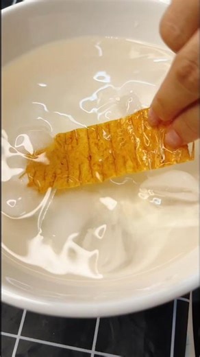 Khô mực Bento nhúng nước đá #anngonmoingay #foodlover #eating #reviewanngon #vietnam #anngonngungon