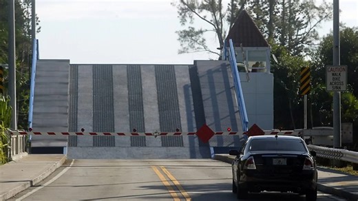 Camino Real bridge in Boca Raton reopened after being stuck in its up position