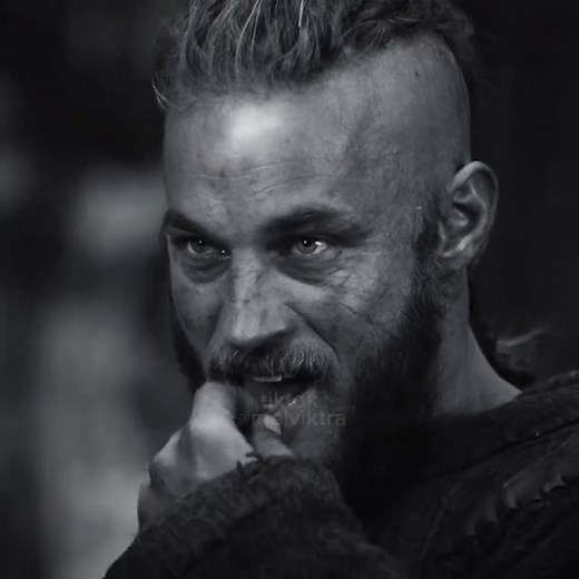 Ragnar Lothbrok Edit: Travis Fimmel as the Viking King