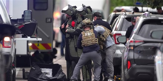 FBI and law enforcement respond to ‘terror attack’ in Boulder, Colorado