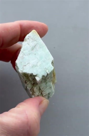 Амазоніт, необроблений фрагмент породи з Мадагаскару | 48*32*25 | 53г