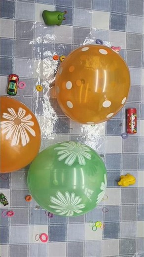 Funny Balloon Popping Dance 🌈 Rainbow Balloons ASMR Shorts