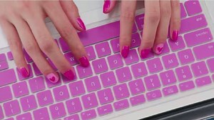 Sally Hansen on Reels