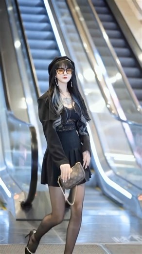 Exploring Chinese Street Fashion Trends