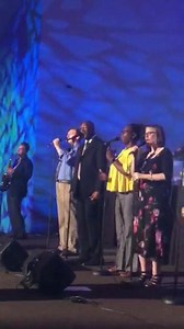 Amazing praise and worship at Set Free Christian Fellowship today! Glory to God | Emery Williams Sr.