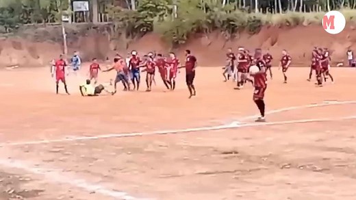 Terror in Brazil: Referee stabs regional league player