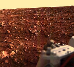 Alien life was found on Mars in the 1970s, former Nasa scientist claims