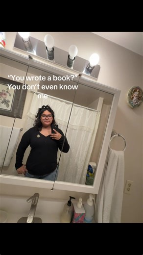 It’s called the heart of secrets some there’s only like some people who know I started writing a book in 5th grade #fypシ゚viral #youngauthor #fypシ #makemefamouss #ilovemybf