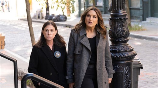 Law And Order Boss Talks Starting 2026 With A 'Two-Hour, Movie-Type' Crossover With SVU's Olivia Benson