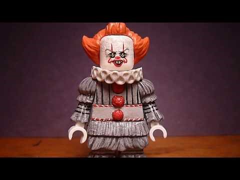 Custom Lego IT/ IT Chapter 2: Pennywise The Dancing Clown Minifigure V2