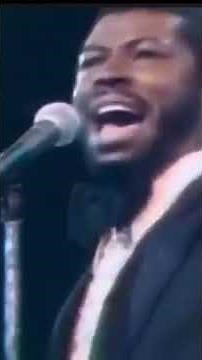 Harold Melvin & the blue Notes performing (the love I lost )good music good vibration